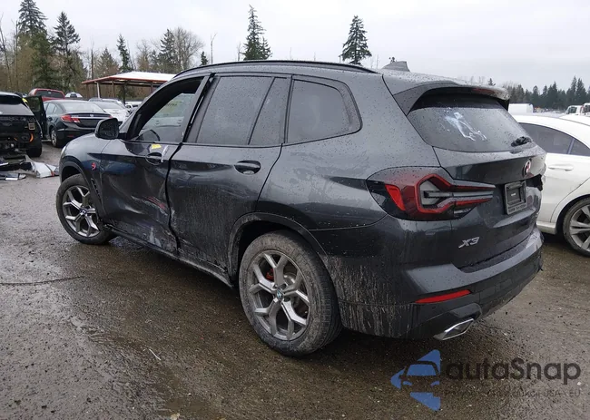 5UX53DP02P9R81415: 44510642