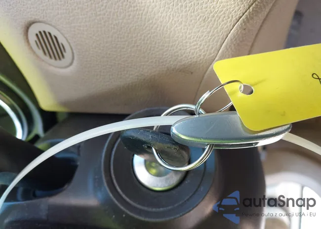 1G6DS57V290144272: 44511659