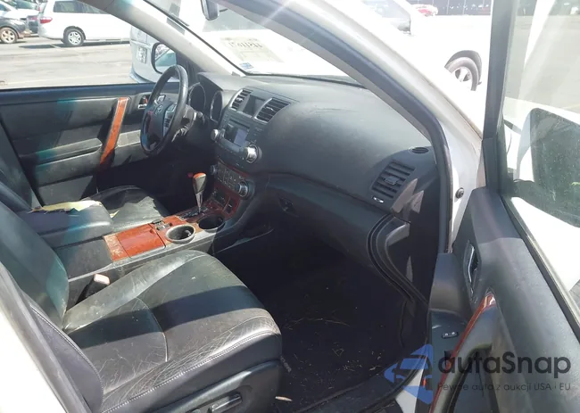 5TDYK3EH3BS043163: 44511671