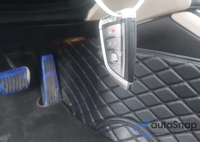 WBA5A7C55FD623860: 44511745