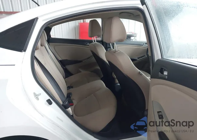 KMHCT4AE1GU043038: 44511750