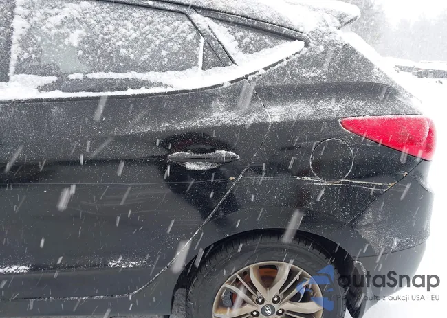 KM8JTCAF1EU819370: 44511760