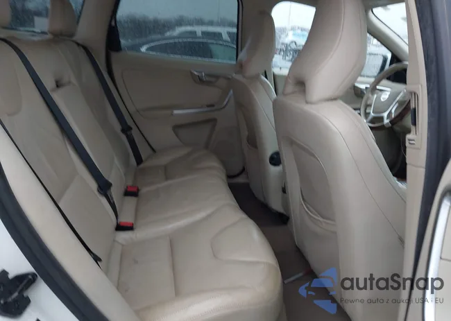 YV4940DZ5C2304662: 44511786