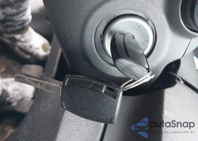 3FADP4TJ2EM165275: 44511819