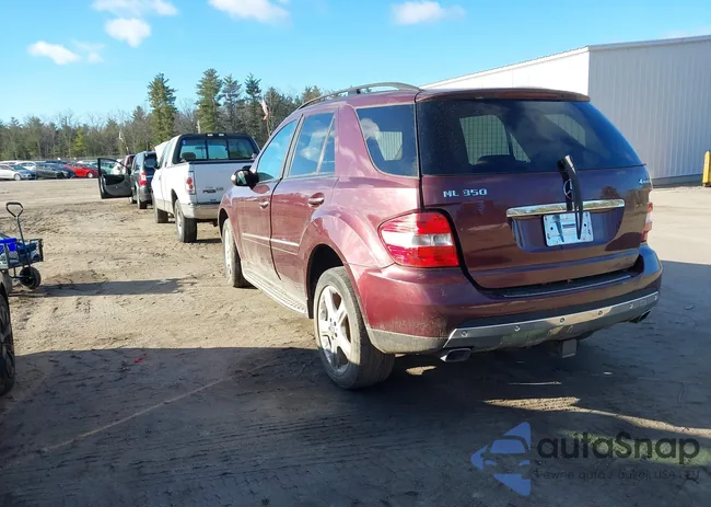 4JGBB86E38A417537: 44511826