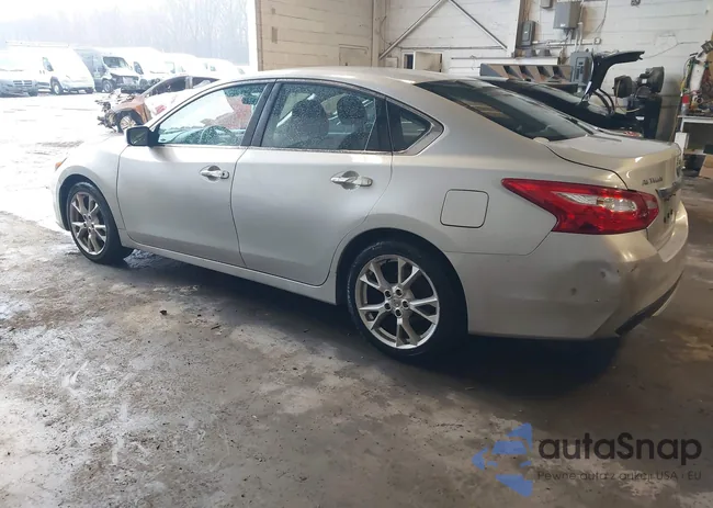 1N4AL3AP3GN351190: 44511851