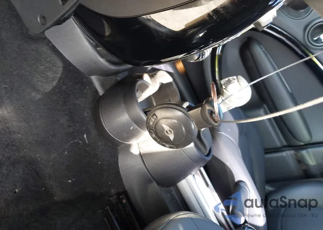 WMWZB3C52DWM08879: 44511853