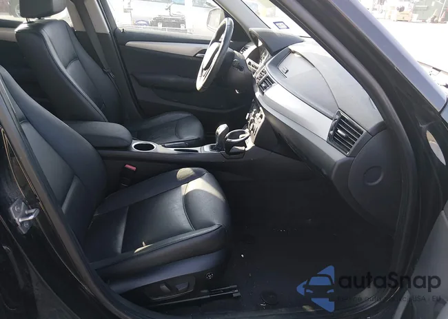 WBAVM1C51EVW49255: 44511858