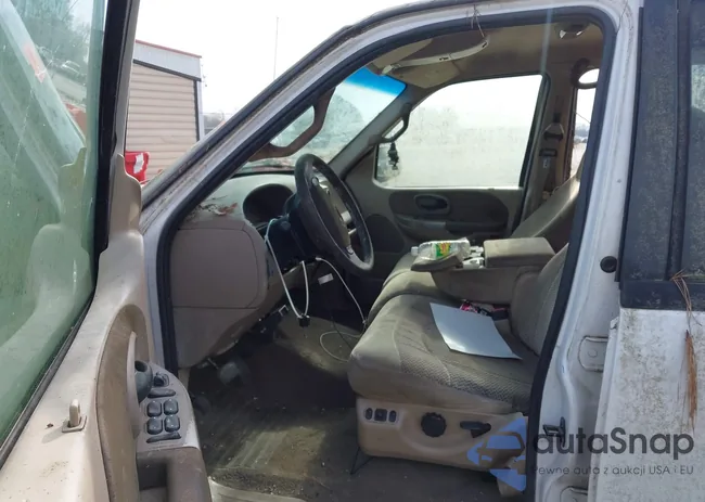 1FTRW07W01KE10559: 44511865