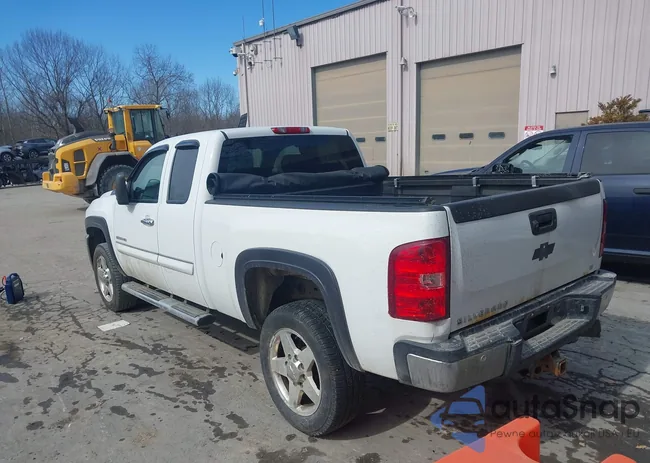 1GC2KXC86DZ258179: 44511925