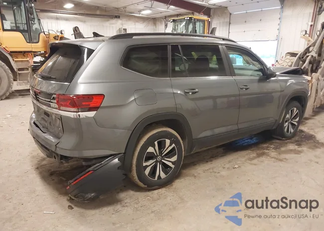 1V2LR2CA8RC557459: 44512118