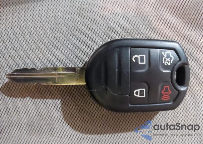 1FAHP2D83JG138088: 44512137