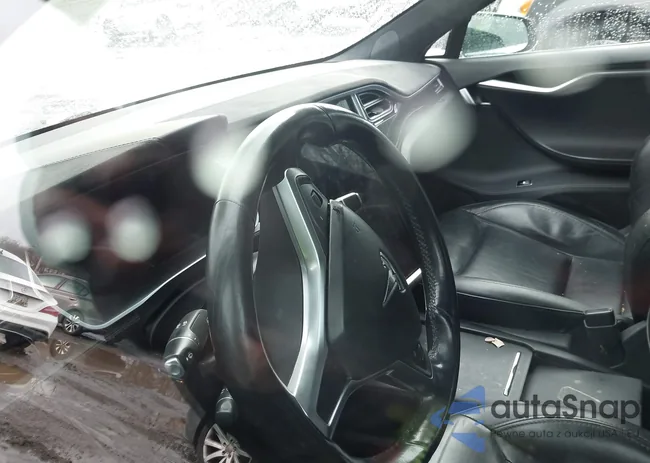 5YJSA1E26GF174009: 44512161