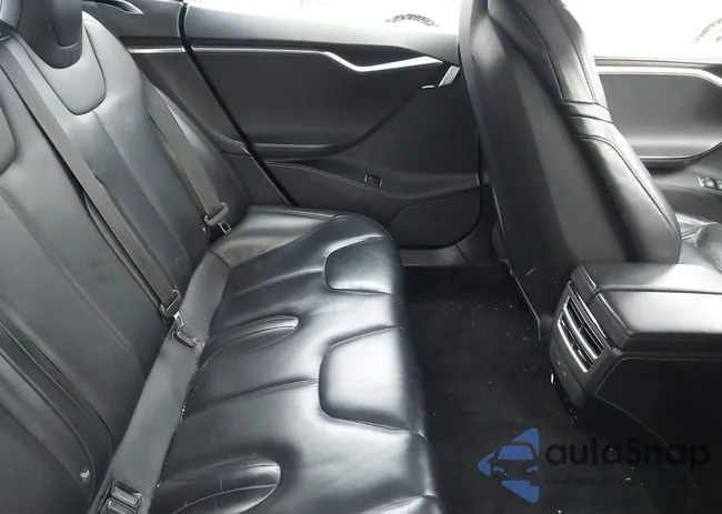 5YJSA1E26GF174009: 44512161