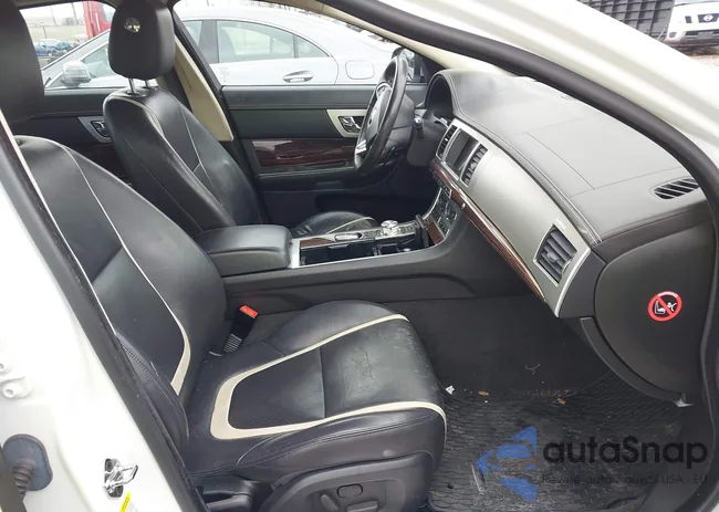 SAJXJ0FF9F8U55206: 44512178