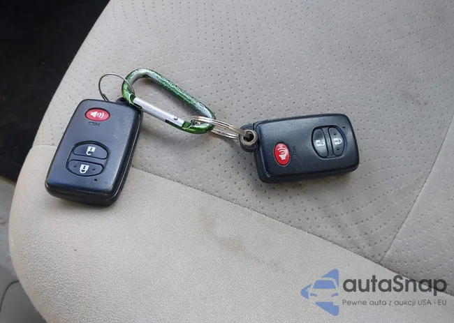 JTDKN3DU1A0037486: 44511243