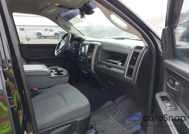 1C6RR7FT8ES132367: 44511363