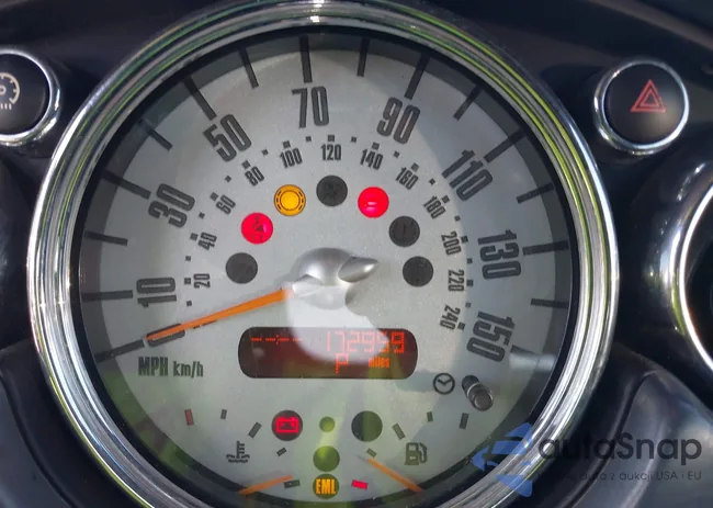 WMWRF33516TG14075: 44511428