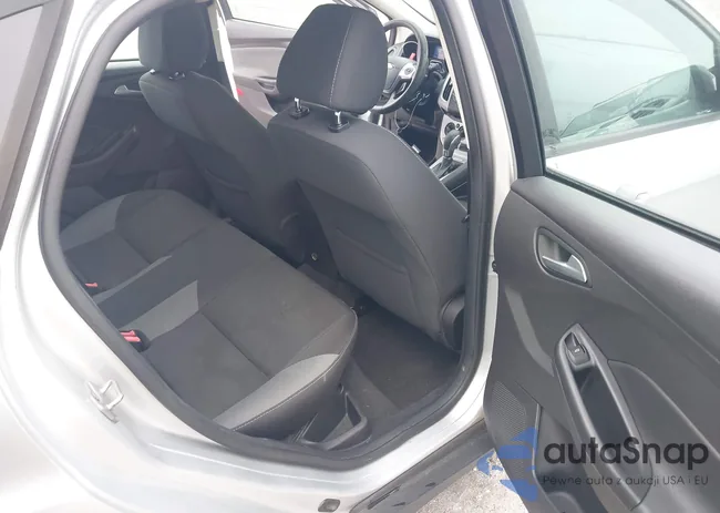 1FADP3F22DL376264: 44511443