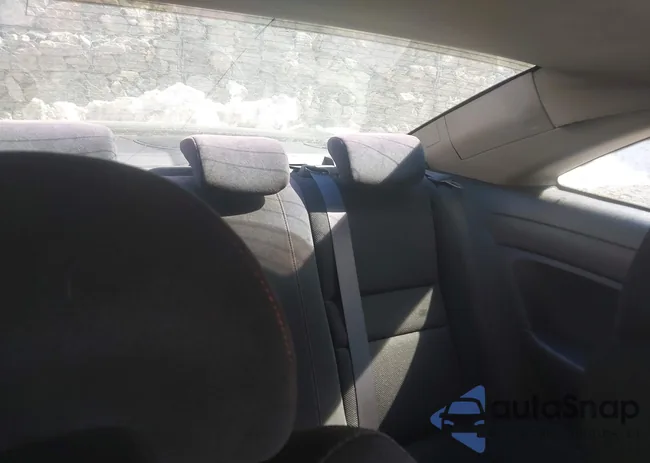 2HGFG21589H702976: 44511497