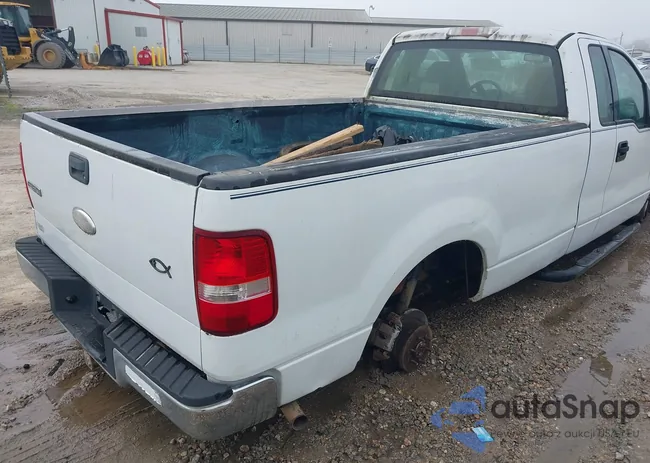 1FTRF12W67KB72352: 44511522