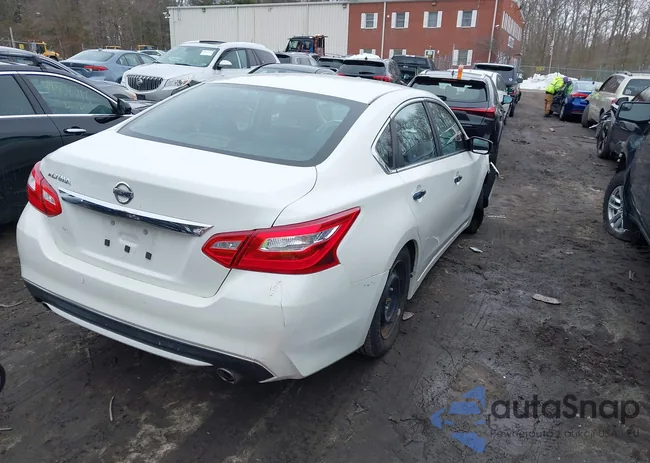 1N4AL3AP6GN345576: 44512699