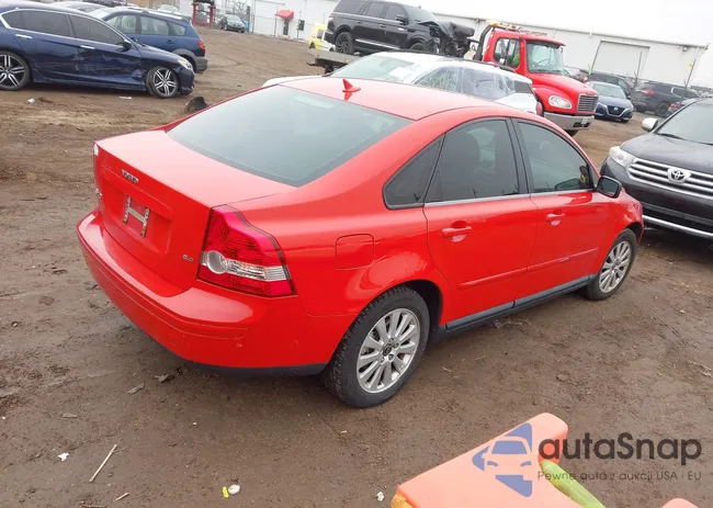 YV1MS382052048378: 44512858