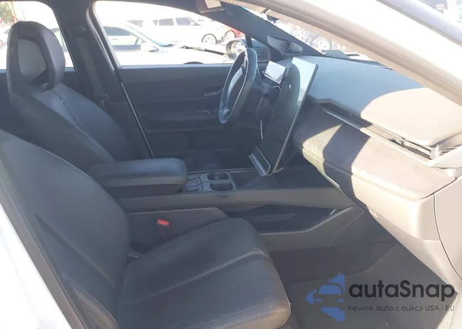 VCF1ZBU23PG003719: 44512939