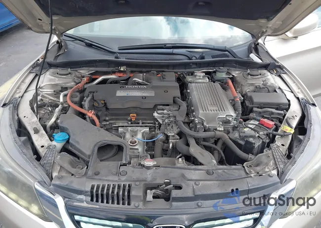 1HGCR6F57FA013258: 44512945