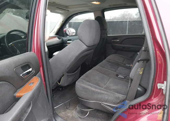 1GKFK13087J132910: 44512960