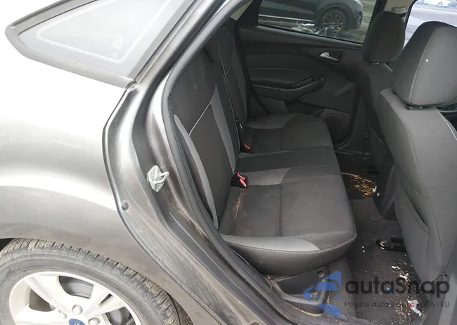 1FADP3F25EL118483: 44512965