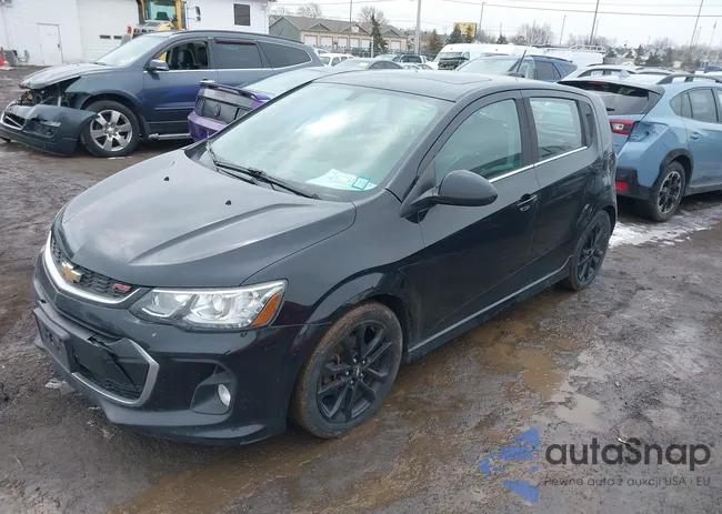 1G1JF6SB5H4140904: 44512982