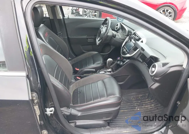 1G1JF6SB5H4140904: 44512982