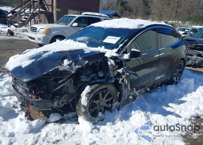 5YJXCAE21JF102397: 44513083