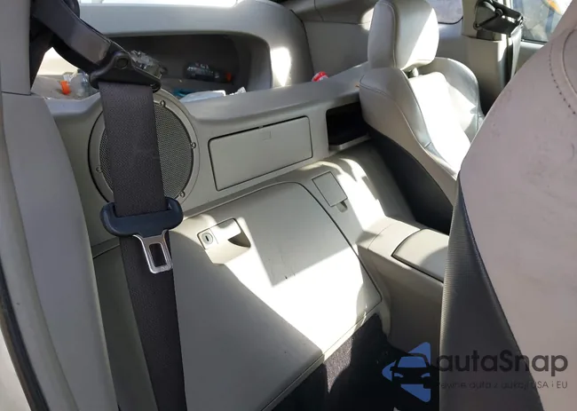 JN1AZ34D85M600843: 44513145