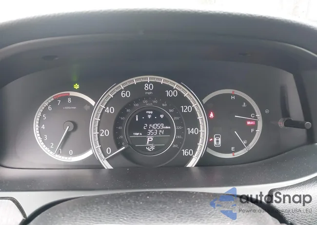 1HGCR3F82DA013447: 44513146