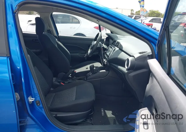 3N1CN8DV8ML893081: 44513177