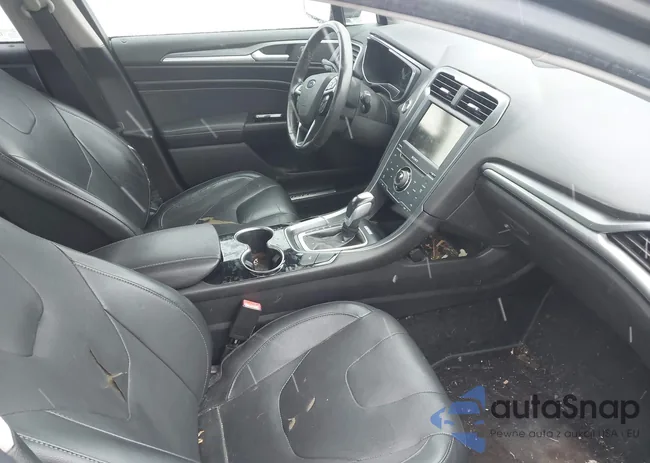 3FA6P0RU6ER239397: 44512276