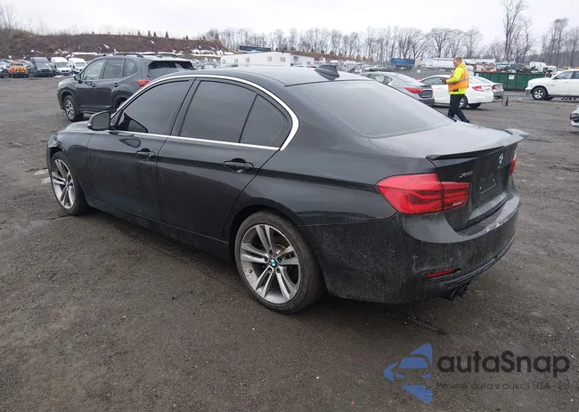 WBA8D9C34HA004668: 44512296