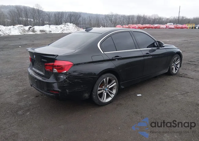 WBA8D9C34HA004668: 44512296