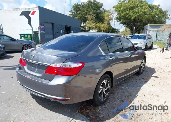 1HGCR2F37GA137524: 44512322