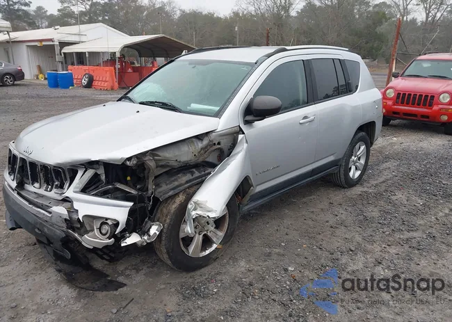 1C4NJCBA8CD553891: 44512334