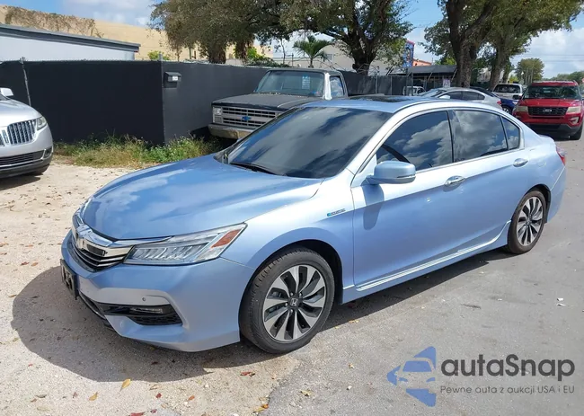 JHMCR6F70HC008134: 44512338