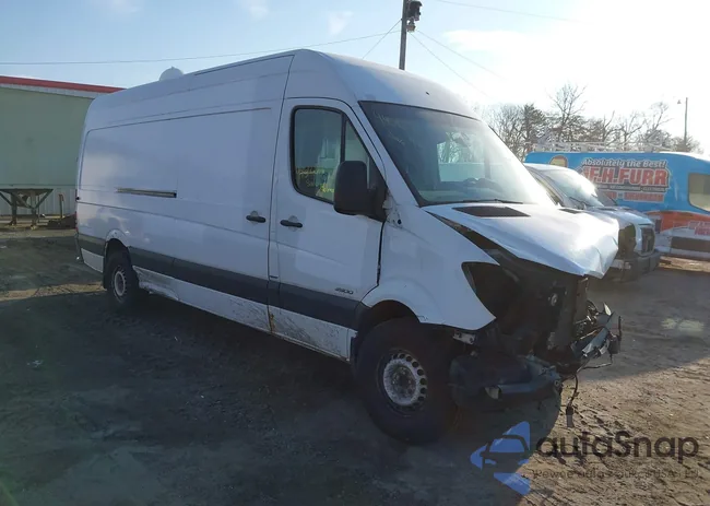 WD3PE8DE7E5827504: 44512351