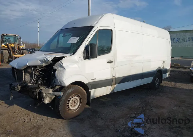 WD3PE8DE7E5827504: 44512351