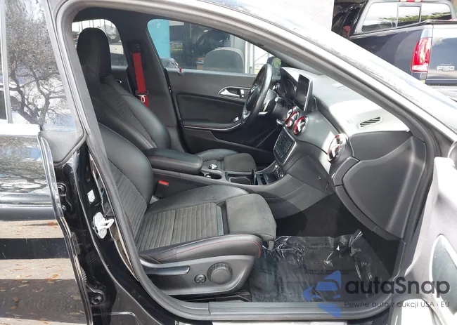 WDDSJ4EB0GN309218: 44512417