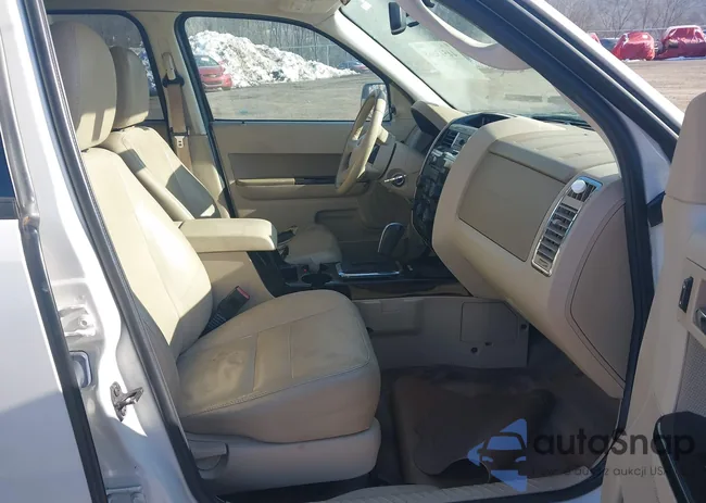 1FMCU9E73CKC61803: 44513668