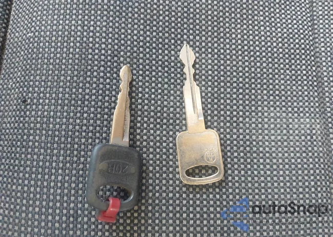 2FAFP71W63X141023: 44513703