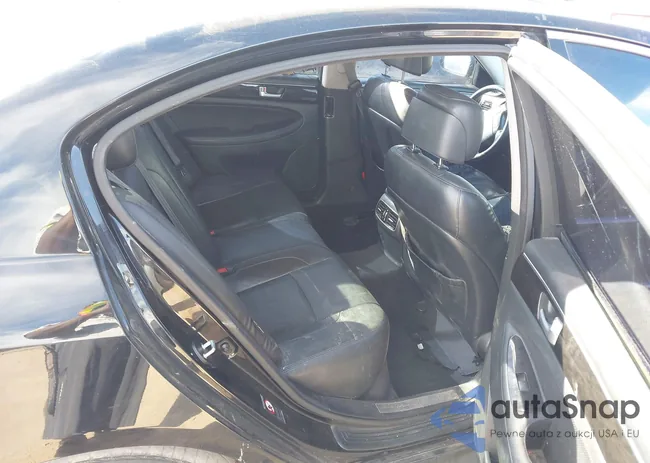 KMHGC4DD4DU228586: 44513792