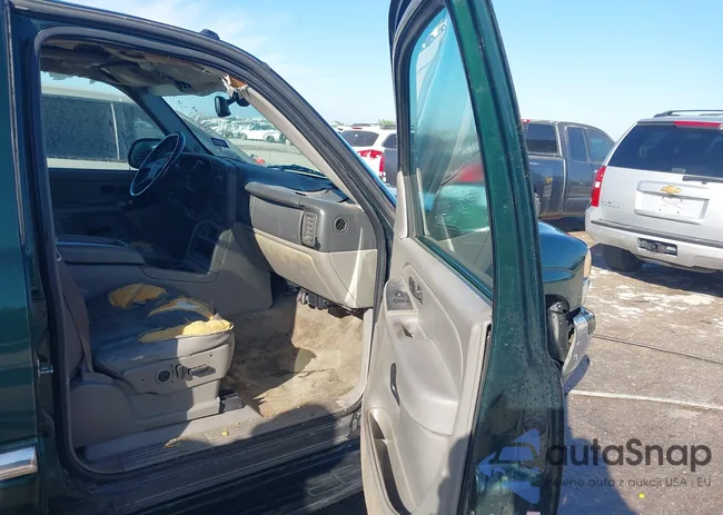 3GKEC16Z04G251549: 44513836